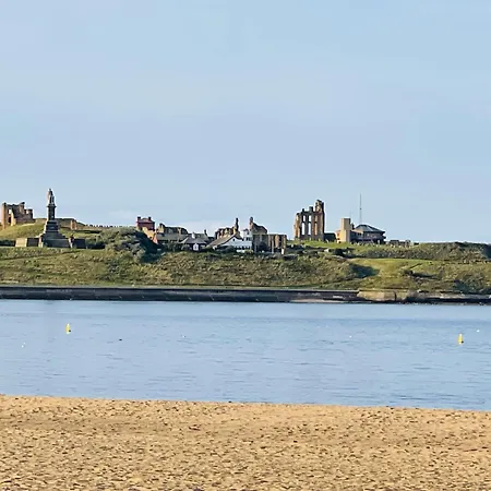 Serenity By The Sea, Stylish Two Bedroom Apartment Near The Beach, South Shields Exterior photo